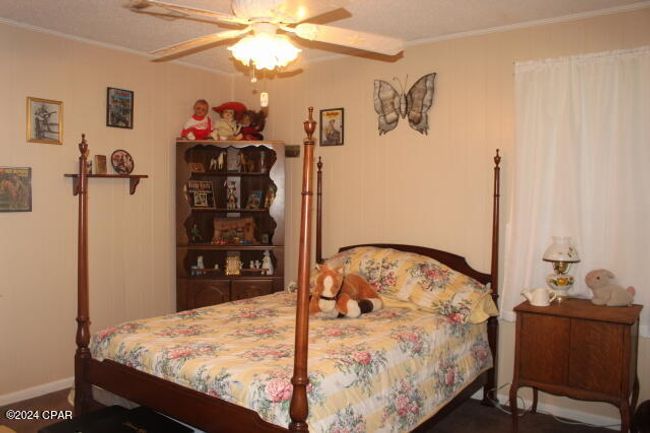 6562 Messer Rd, House other with 3 bedrooms, 2 bathrooms and null parking in Grand Ridge FL | Image 37