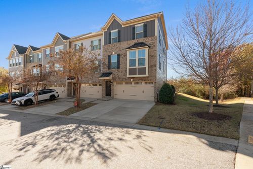 75 Itasca Dr, Greenville, SC, 29609-5000 | Card Image