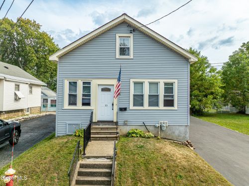 23 Mcnutt Ave, Colonie, NY, 12205-2921 | Card Image
