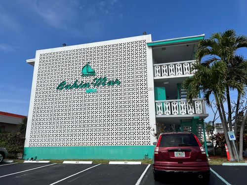apt-c2-131 Shore Ct, North Palm Beach, FL, 33408-5501 | Card Image