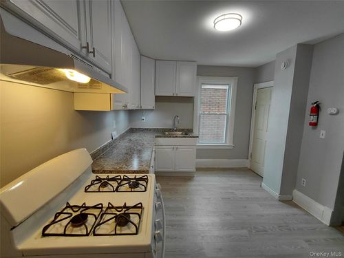 a2-67 Greenkill Ave, Kingston, NY, 12401-5465 | Card Image