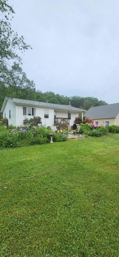 1890 West Creek Road, House other with 3 bedrooms, 1 bathrooms and null parking in Pittsford VT | Image 2