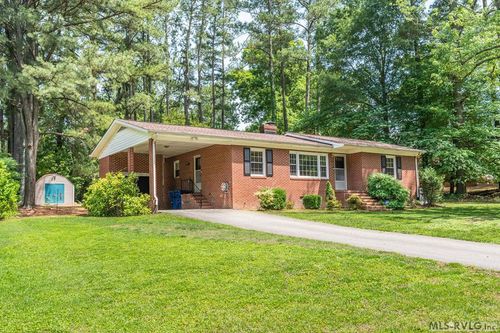 322 Pettus St, South Hill, VA, 23970-1117 | Card Image