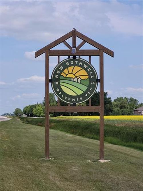 71 Fairfield Lane, New Bothwell, MB, R0A1C0 | Card Image