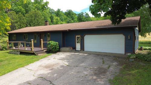 2836 State Highway 27, Sparta, WI, 54656-6520 | Card Image