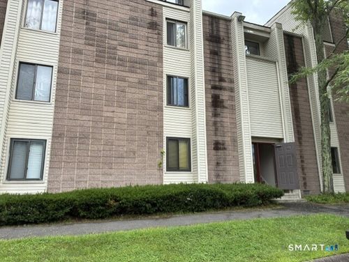 266-266 Burgundy Hill Ln, Middletown, CT, 06457-6370 | Card Image