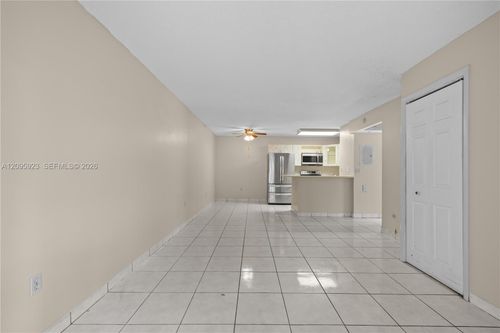 10-9-15619 Sw 73rd Circle Ter, Miami, FL, 33193-1838 | Card Image
