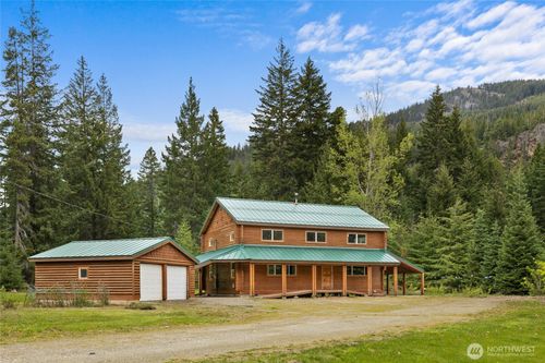 4193 Sparks Rd, Easton, WA, 98925 | Card Image