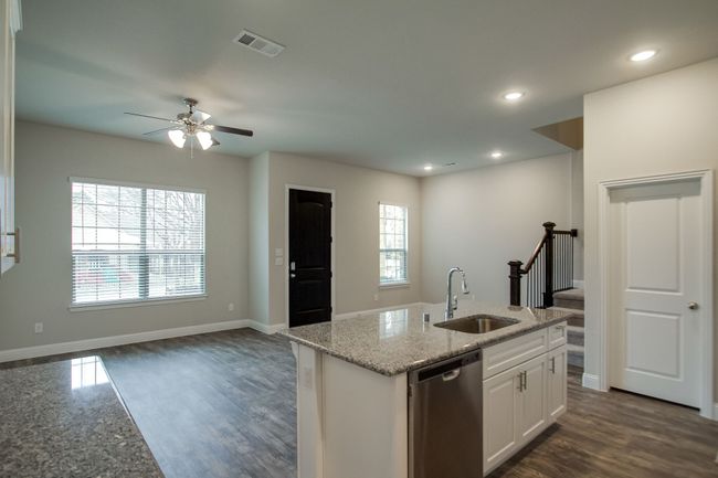 2213 Apex Dr, Townhouse with 3 bedrooms, 3 bathrooms and null parking in Flower Mound TX | Image 15