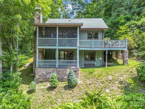 9390 E Fork Rd, Brevard, NC, 28712-5725 | Card Image