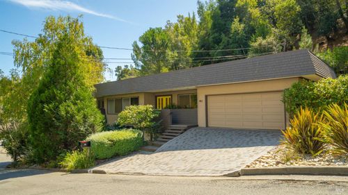 41 Convent Ct, San Rafael, CA, 94901-1333 | Card Image