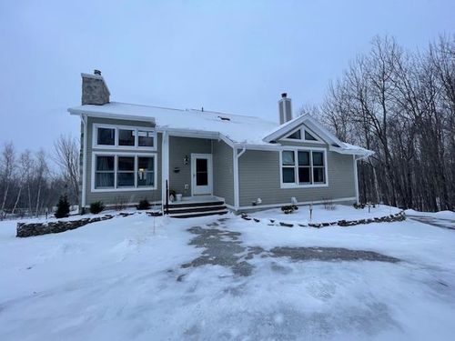 19 Grandview Drive, Berlin, NH, 03570 | Card Image