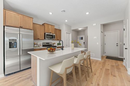 1538 Trellis Ln, Saint Paul, MN, 55101 | Card Image