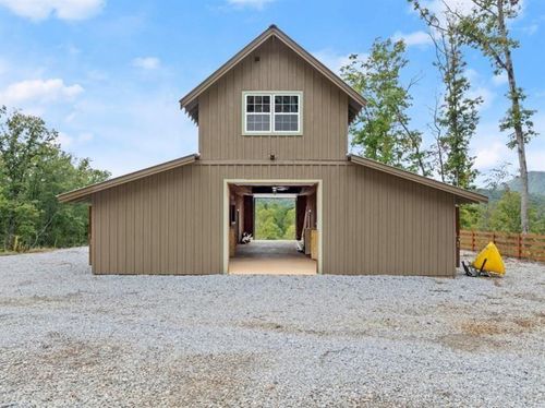 144 David Dr, Tiger, GA, 30576-2054 | Card Image