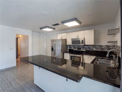 0 - 2485 Paradise Village Way, Condo with 2 bedrooms, 1 bathrooms and null parking in Las Vegas NV | Image 1