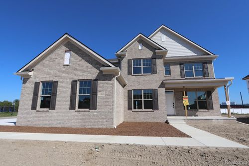 11919 Moore Ln, Washington Township, MI, 48094-3193 | Card Image