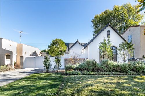 912 N Howard St, Glendale, CA, 91207-1719 | Card Image