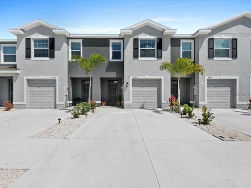 8689 Milestone Dr, SARASOTA, FL, 34238-3902 | Card Image