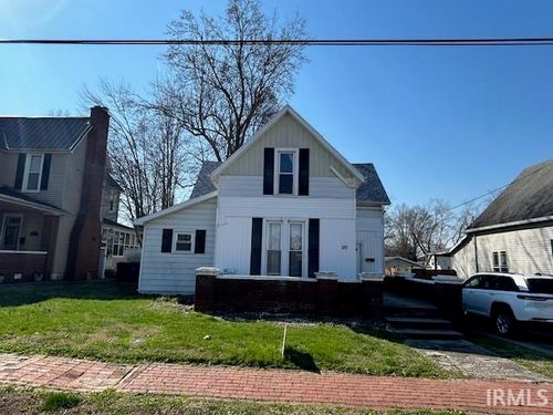 317 E Locust St, Boonville, IN, 47601-1840 | Card Image