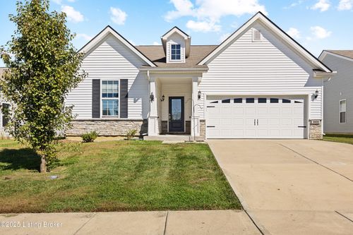 3808 Broad Brook Trl, La Grange, KY, 40031-7008 | Card Image