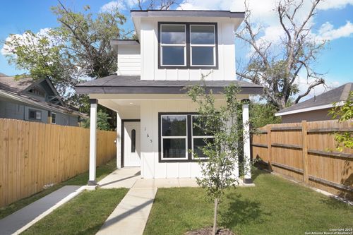 165 N San Felipe Ave, San Antonio, TX, 78237-1517 | Card Image