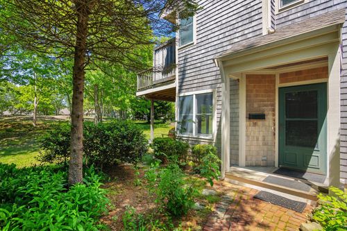 12 Wildflower Ln, Yarmouth Port, MA, 02675-1474 | Card Image