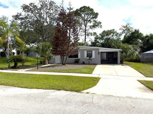 681 N Wellington Dr, DELTONA, FL, 32725-5533 | Card Image