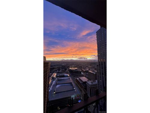 35n-1020 15th St, Denver, CO, 80202-2300 | Card Image