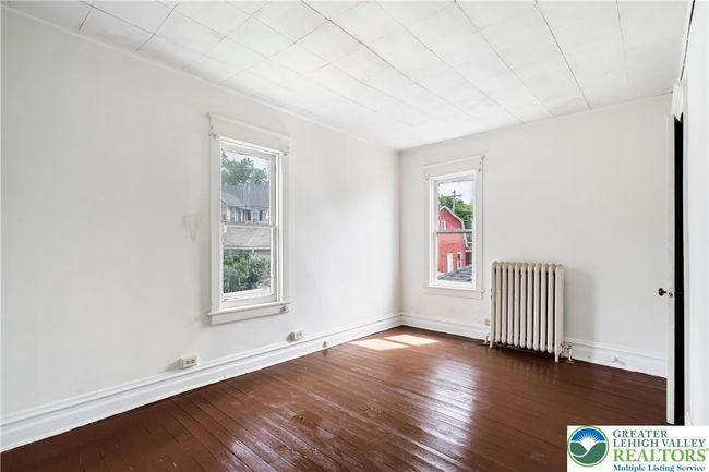 1926 W Broad St, Townhouse with 4 bedrooms, 1 bathrooms and null parking in BETHLEHEM PA | Image 31