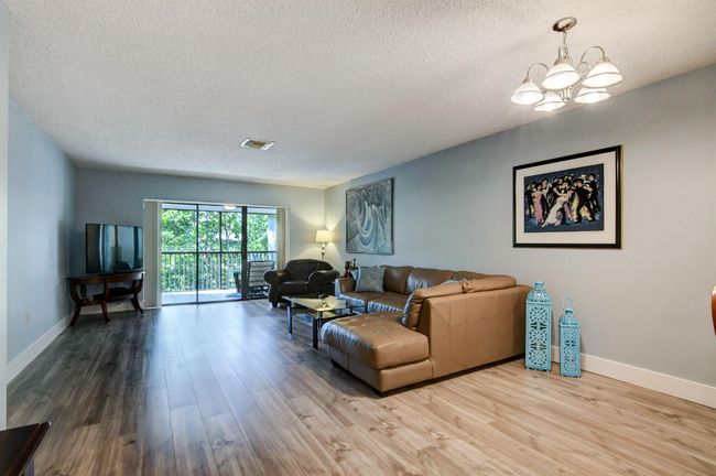 D - 48 Stratford Ln W, Condo with 2 bedrooms, 2 bathrooms and null parking in Boynton Beach FL | Image 15