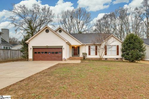 112 Brown Ln, Simpsonville, SC, 29681-7217 | Card Image
