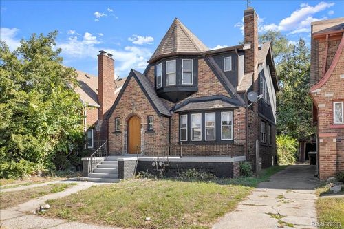 17180 Kentucky St, Detroit, MI, 48221-2447 | Card Image
