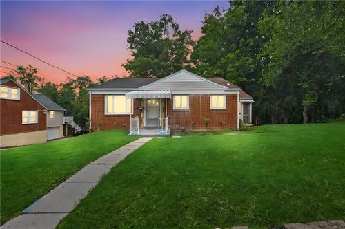 2239 Romine St, Pittsburgh, PA, 15226-2613 | Card Image