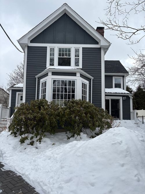 91 Eliot St, Chestnut Hill, MA, 02467-1462 | Card Image