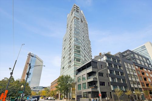 1303-510 Erie St, Chicago, IL, 60654-6458 | Card Image