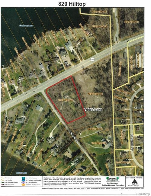 820 Hilltop Dr, White Lake, MI, 48386-2333 | Card Image