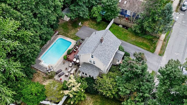 12 Norval Ave, House other with 3 bedrooms, 2 bathrooms and 4 parking in Stoneham MA | Image 23