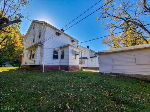 24691 Hawthorne Dr, Euclid, OH, 44117-1908 | Card Image