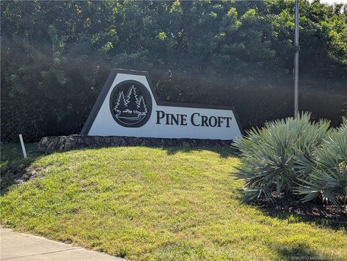 m8-8291 Se Croft Cir, Hobe Sound, FL, 33455-6352 | Card Image
