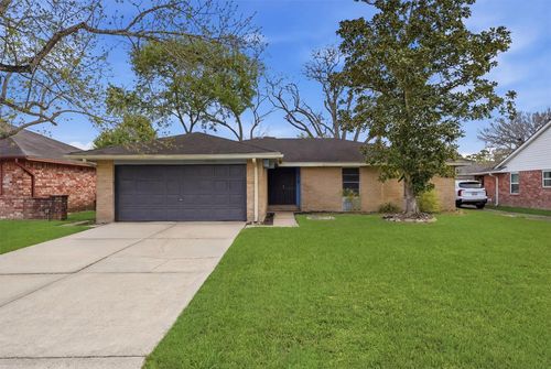 4415 Crofter Glen Dr, Friendswood, TX, 77546-4203 | Card Image