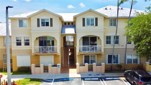 212-8912 W Flagler St, Miami, FL, 33174-3916 | Card Image