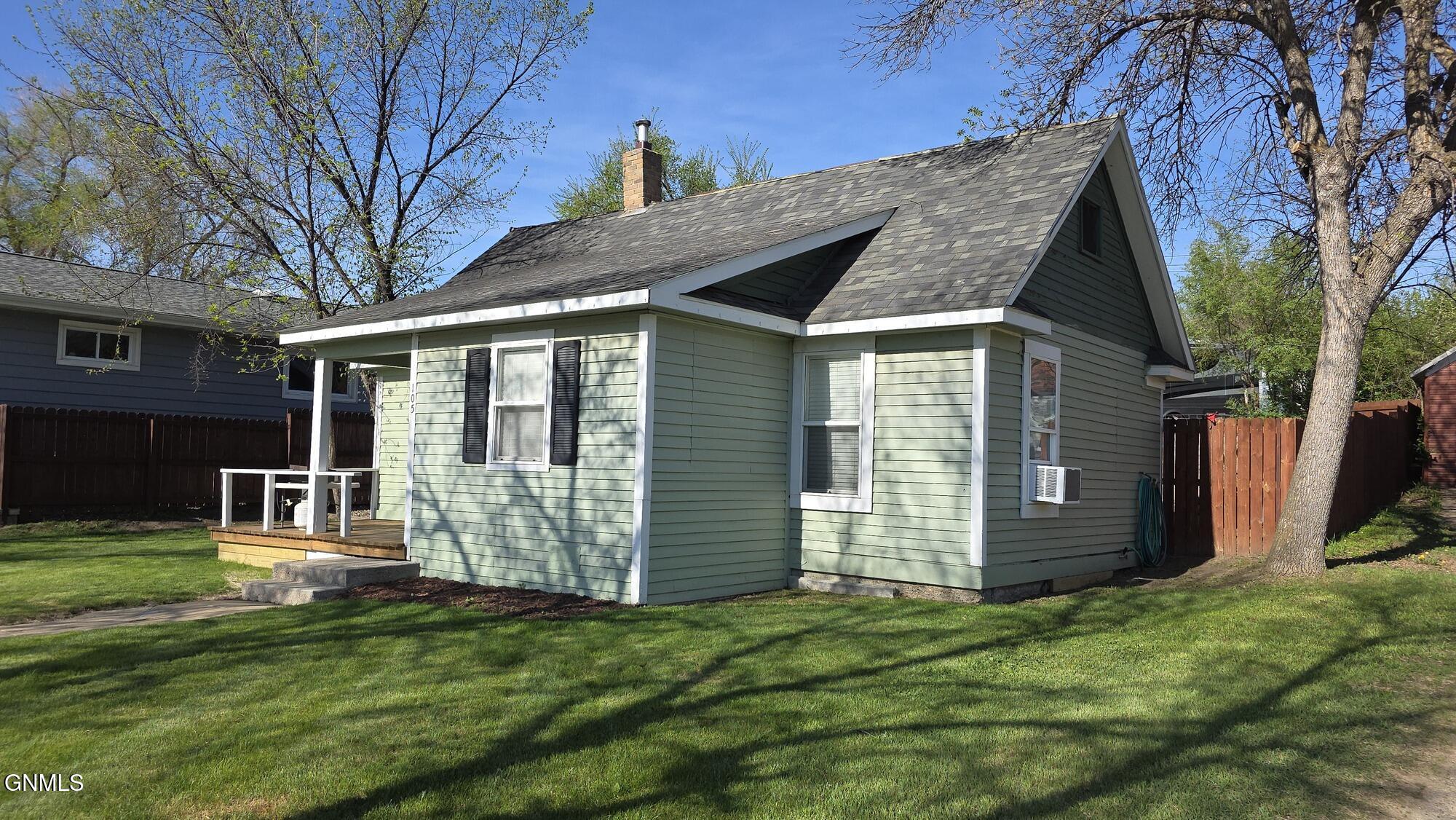 Residential in Watford City 3