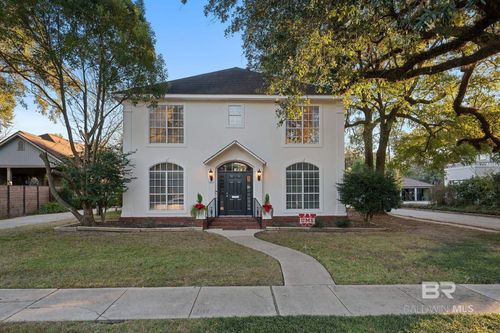 1825 Spring Hill Ave, Mobile, AL, 36607-2324 | Card Image