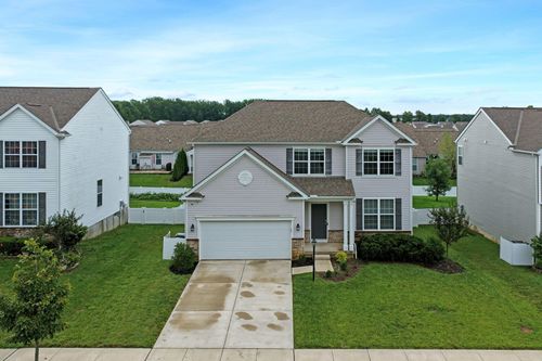160 Old Bay Dr, Pataskala, OH, 43062-7893 | Card Image