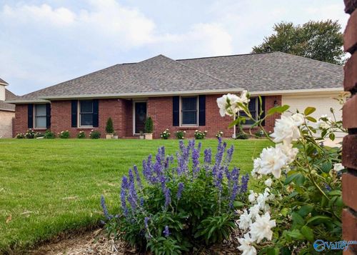 2303 Cumberland Pl Sw, Decatur, AL, 35603-2616 | Card Image