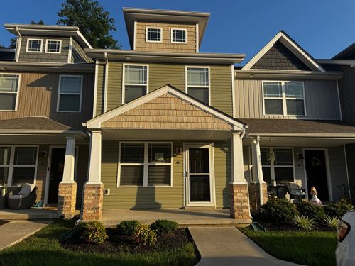 228 Woodland Valley Ln, Clarksville, TN, 37040-2069 | Card Image