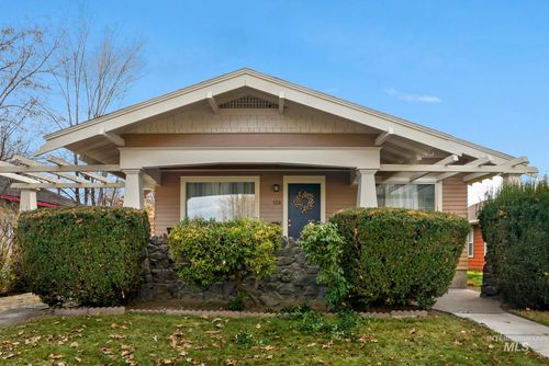 150 10th Ave E, Twin Falls, ID, 83301-6331 | Card Image