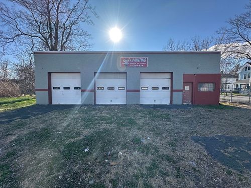 182 Hancock, Springfield, MA, 01109 | Card Image