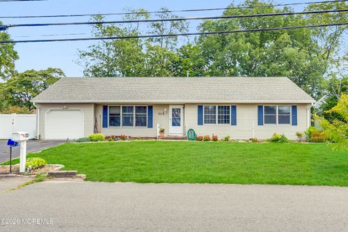 313 Tennessee Dr, Brick, NJ, 08723-6071 | Card Image