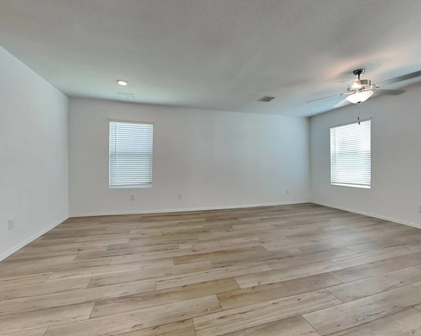 Residential Lease in Princeton 3